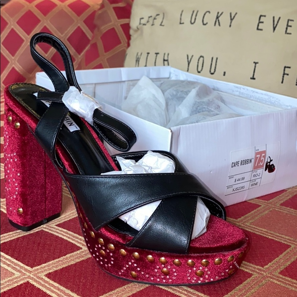 Cape Robbin Heels